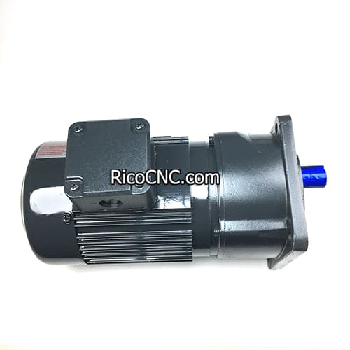 TGM-05CE motor with F-22-50-0.4 reducer.jpg