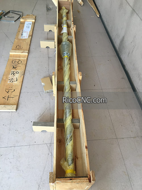 ballscrew for Doosan HM 1000.jpg