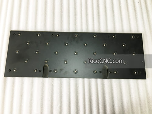 3441014470 table.jpg