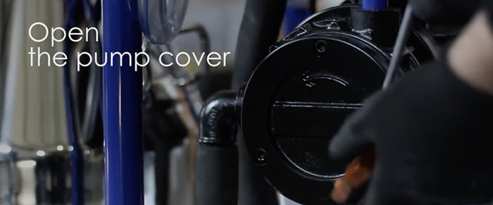 open the vacuum pump cover.jpg