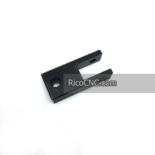 3001072970 fork.jpg
