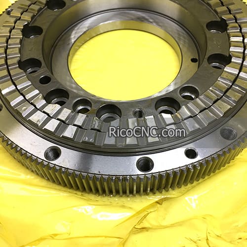 Doosan curvic coupling.jpg Doosan curvic coupling.jpg