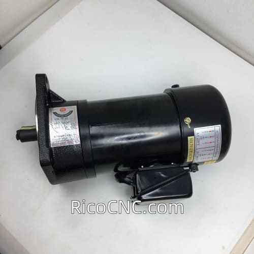 FM22 1:8 AEV550.jpg FM22 1:8 AEV550.jpg