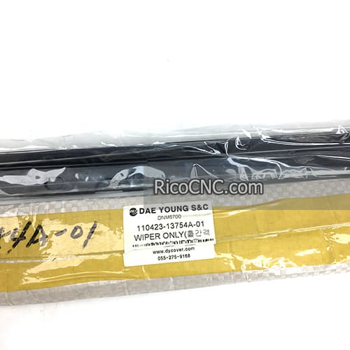 Y-axis wipers 110423-13754A-01.jpg